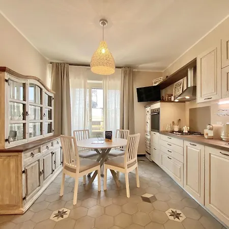 Le Vele Di Angela * Genua